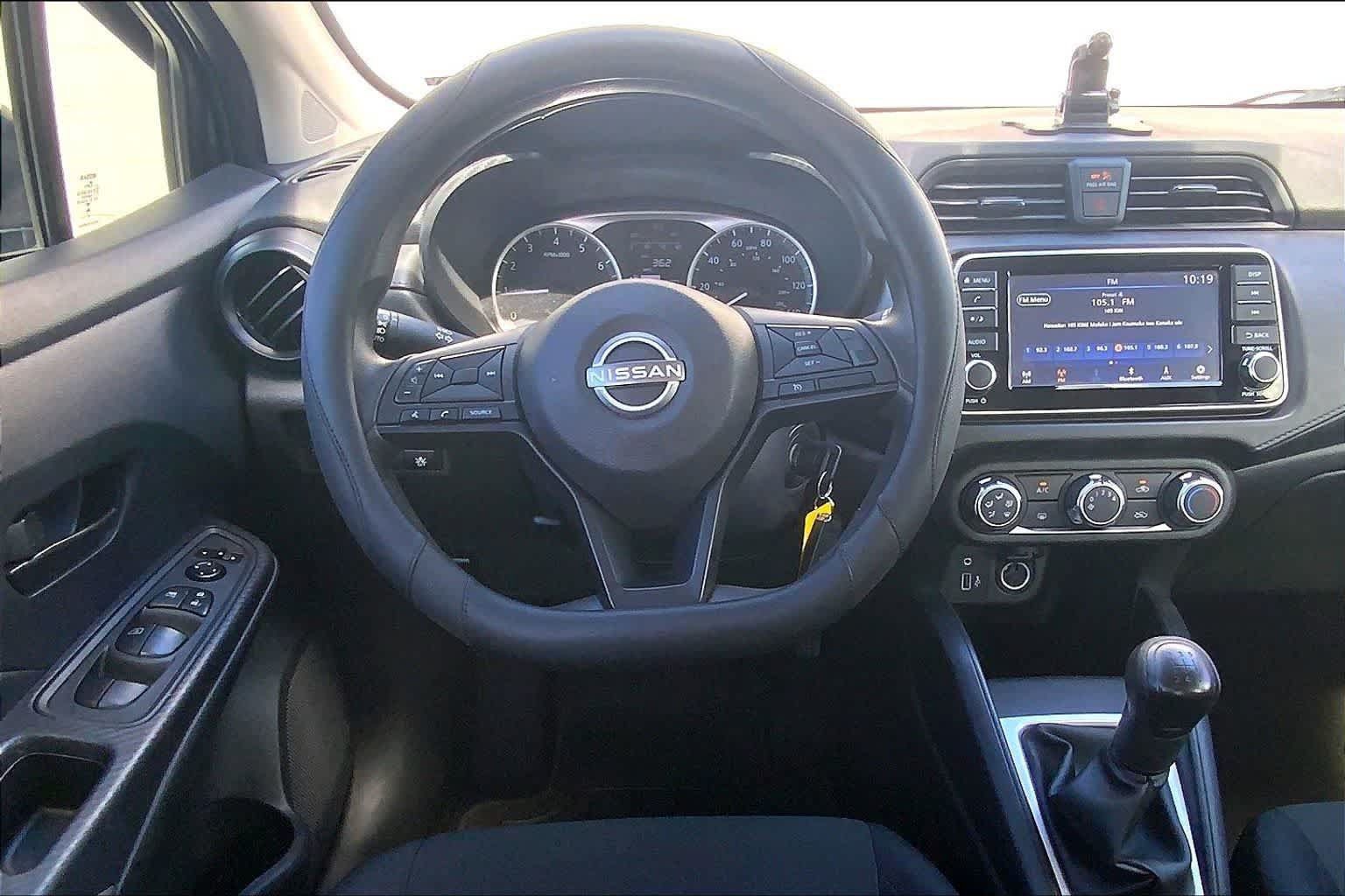 Used 2024 Nissan Versa S FWD image 14