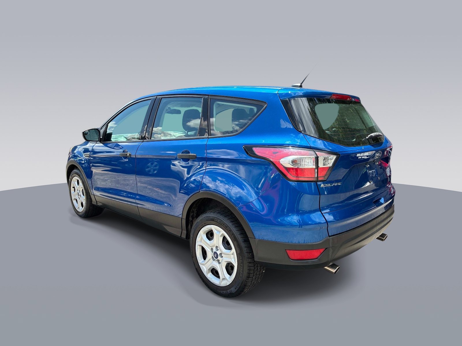 Used 2018 Ford Escape S FWD image 5