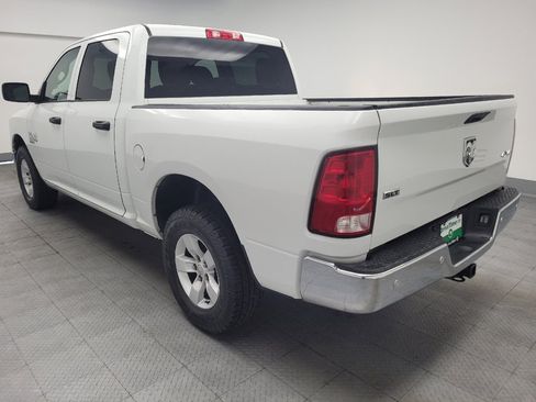 Used 2022 RAM 1500 Classic SLT w/ Electronics Group AWD/4WD image 3