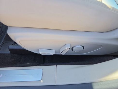 Used 2020 Lincoln MKZ Reserve w/ Elements Package image 19