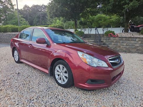 Used 2012 Subaru Legacy 2.5i Premium AWD/4WD image 1