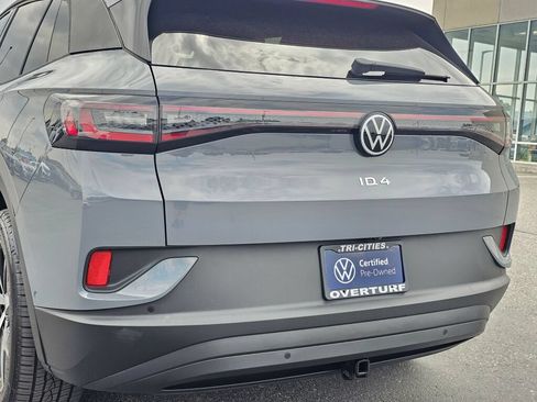 Used 2023 Volkswagen ID.4 Pro S AWD/4WD image 7