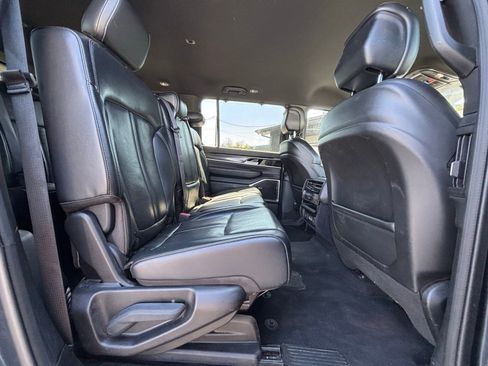Used 2022 Jeep Wagoneer Series I w/ Convenience Group I AWD/4WD image 20