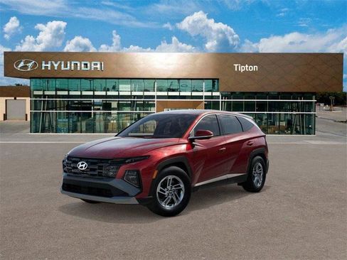 New 2026 Hyundai Tucson SE image 1