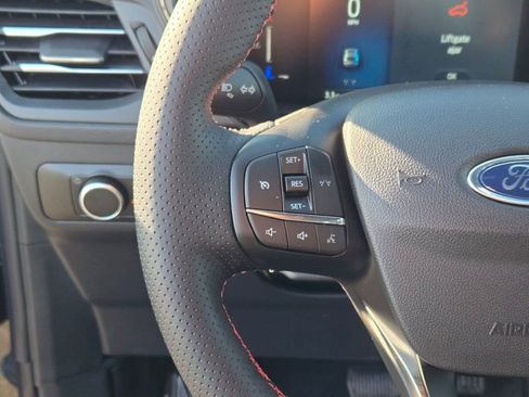 New 2026 Ford Escape ST-Line w/ Cold Weather Package image 28