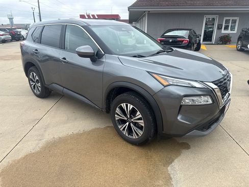 Used 2023 Nissan Rogue SV AWD/4WD image 7