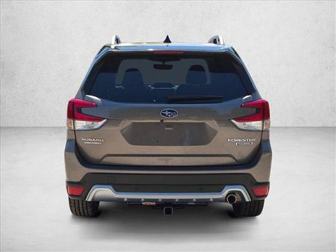 Used 2024 Subaru Forester Touring AWD/4WD image 6