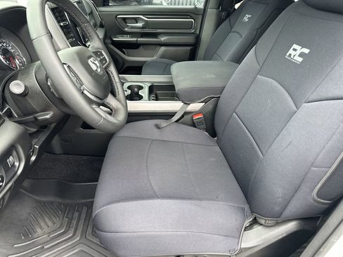 Used 2025 RAM 1500 Big Horn AWD/4WD image 14