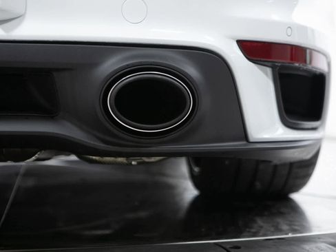 Certified 2021 Porsche 911 Turbo S image 34