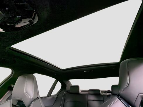 New 2026 BMW M5 w/ Executive Package image 22