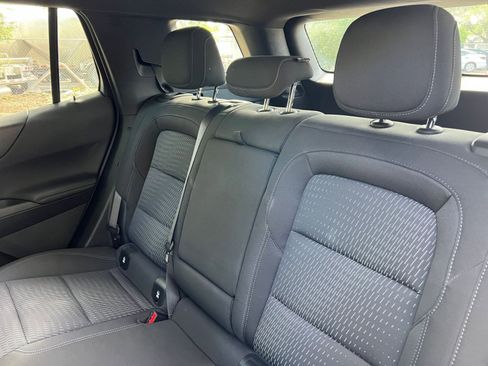 Used 2025 Chevrolet Equinox LT AWD/4WD image 34