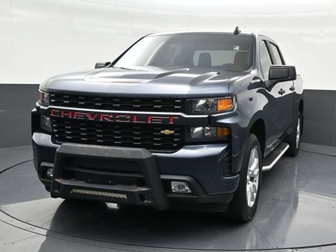 Used 2021 Chevrolet Silverado 1500 Custom image 9