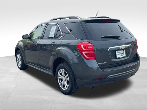 Used 2017 Chevrolet Equinox LT FWD image 6