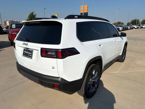 New 2026 Jeep Cherokee Limited AWD/4WD image 5