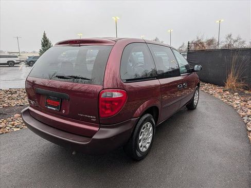 Used 2002 Chrysler Voyager eC image 5