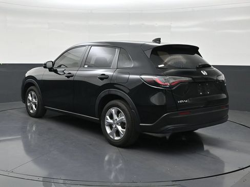 Used 2025 Honda HR-V LX image 3