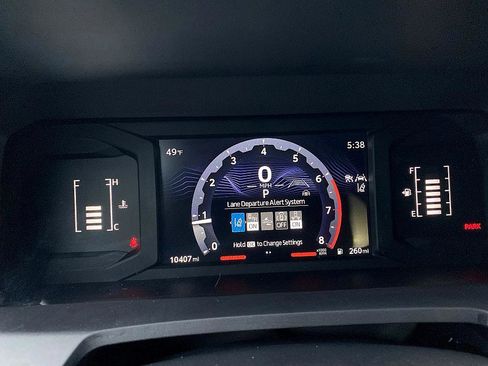 Certified 2025 Toyota Tacoma SR5 image 18