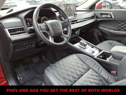 Used 2023 Mitsubishi Outlander SEL 40th Anniversary AWD/4WD image 14