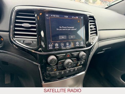 Certified 2022 Jeep Grand Cherokee Limited image 20