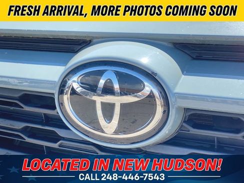 Used 2020 Toyota RAV4 XLE Premium AWD/4WD image 11
