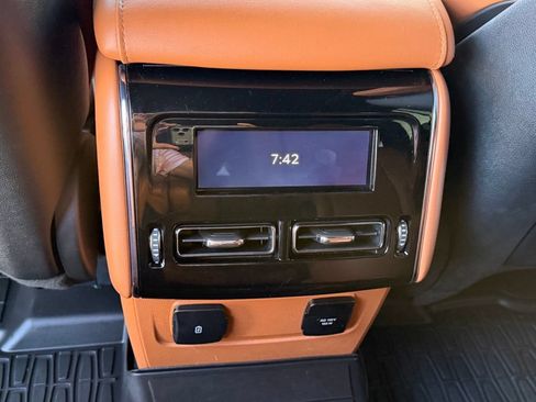 Used 2025 Lincoln Aviator Black Label w/ Jet Appearance Package AWD/4WD image 22