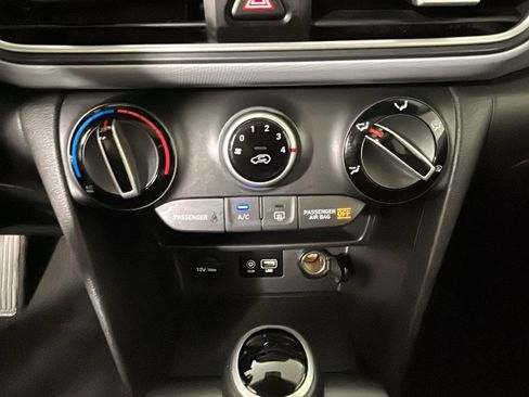 Used 2018 Hyundai Kona SEL AWD/4WD image 24