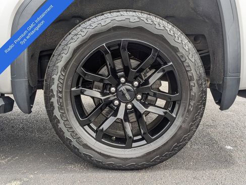 Used 2020 GMC Sierra 1500 SLT w/ SLT Premium Plus Package image 11