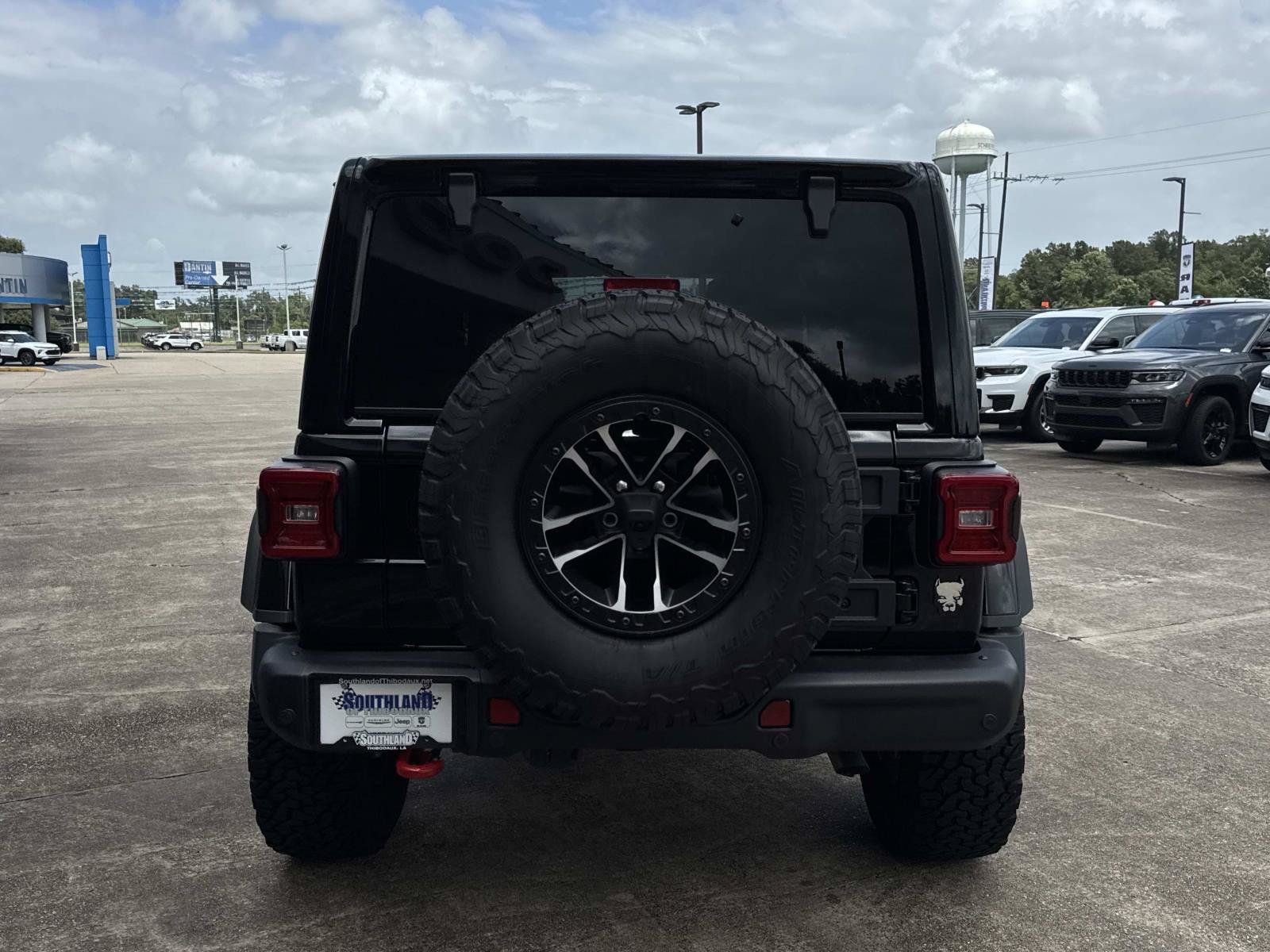 Used 2026 Jeep Wrangler Unlimited Rubicon AWD/4WD image 6