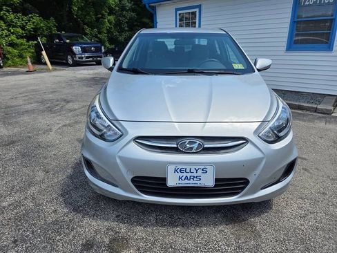 Used 2016 Hyundai Accent SE w/ Option Group 02 FWD image 5