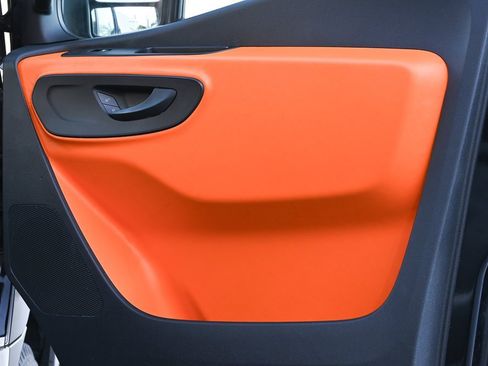 Used 2023 Mercedes-Benz Sprinter 3500 image 16