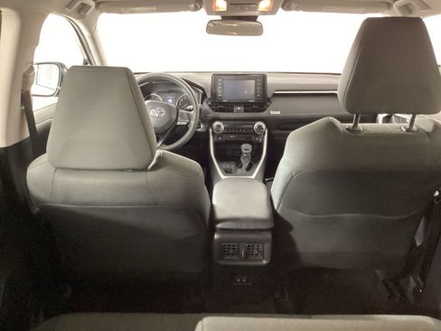 Used 2020 Toyota RAV4 XLE AWD/4WD image 23