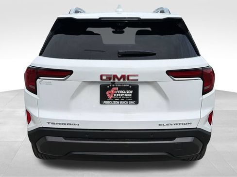 New 2027 GMC Terrain Elevation w/ Elevation Premium Package FWD image 6