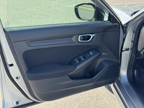Certified 2025 Honda Civic Sport image 15