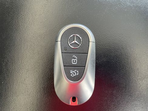 New 2026 Mercedes-Benz C 300 Sedan image 23