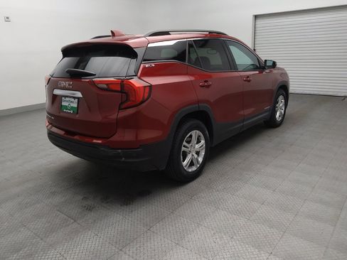 Used 2020 GMC Terrain SLE w/ Driver Convenience Package FWD image 9
