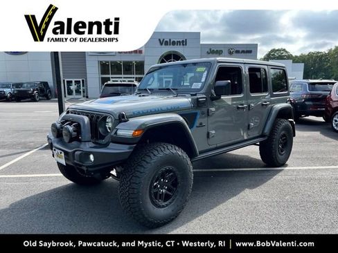 Used 2023 Jeep Wrangler Unlimited Rubicon 4xe AWD/4WD image 1