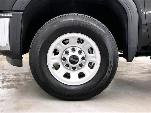 Certified 2024 GMC Sierra 2500 Pro w/ Convenience Package AWD/4WD image 10