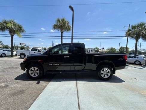 Used 2012 Nissan Titan SV w/ SV Value Truck Pkg AWD/4WD image 7