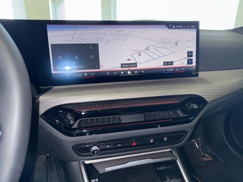 Certified 2025 BMW i4 eDrive40 image 26