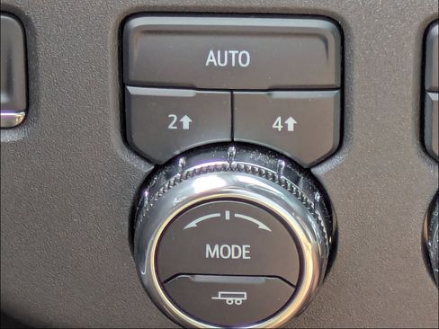 Used 2025 GMC Sierra 1500 Elevation AWD/4WD image 27