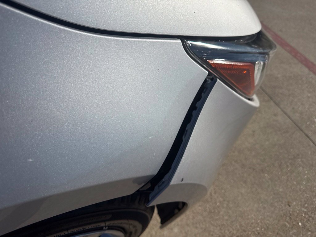 Used 2021 Toyota Corolla LE FWD image 13