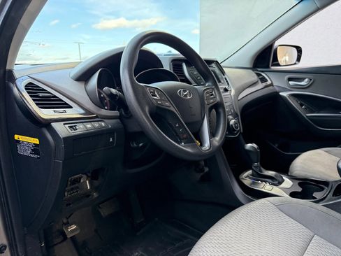 Used 2018 Hyundai Santa Fe Sport image 17