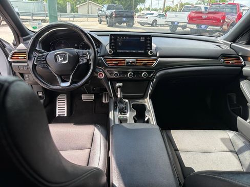 Used 2020 Honda Accord Sport image 19