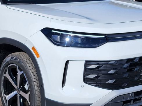 New 2026 Volkswagen Tiguan SE AWD/4WD image 27