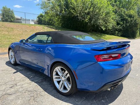 Used 2016 Chevrolet Camaro LT w/ RS Package RWD image 9