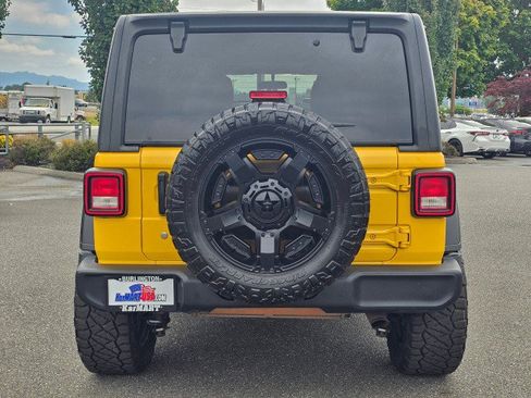 Used 2020 Jeep Wrangler Unlimited Sport S AWD/4WD image 4