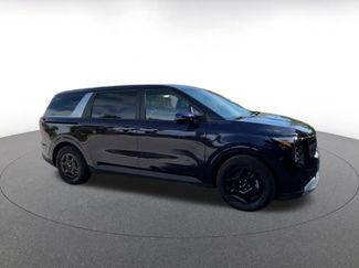 Used 2026 Kia Carnival FWD video 2