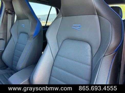 Used 2024 Volkswagen Golf R AWD/4WD image 17