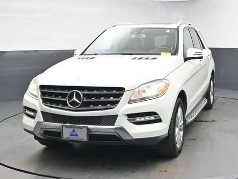 Used 2013 Mercedes-Benz ML 350 4MATIC image 3