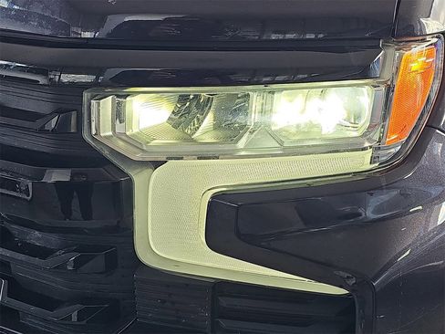 Used 2022 Chevrolet Silverado 1500 LT Trail Boss image 31